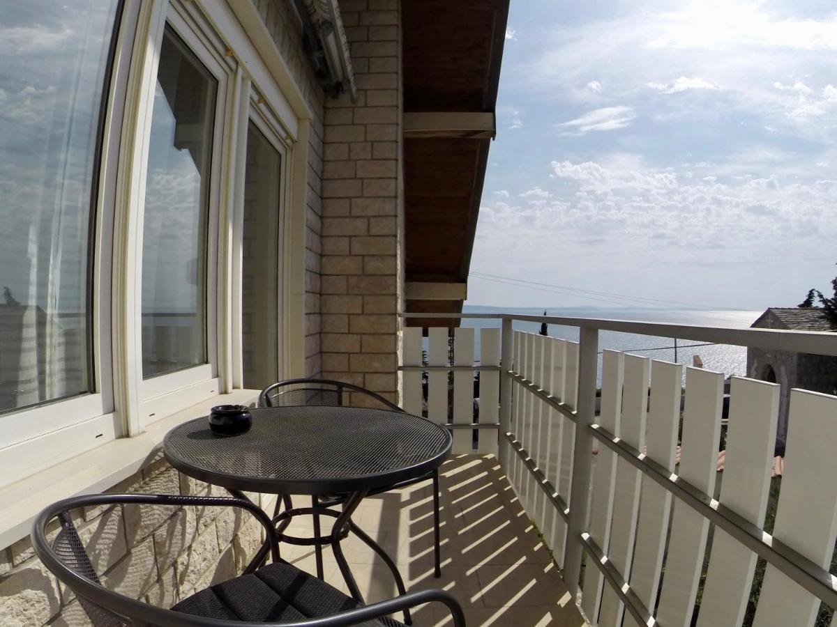 Holiday Apartment Lavanda Jesenice  Buitenkant foto